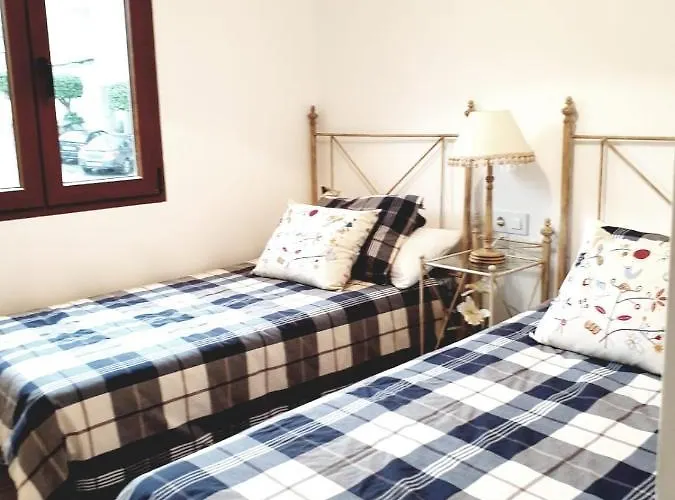 Vistas Al Mar Apartment *